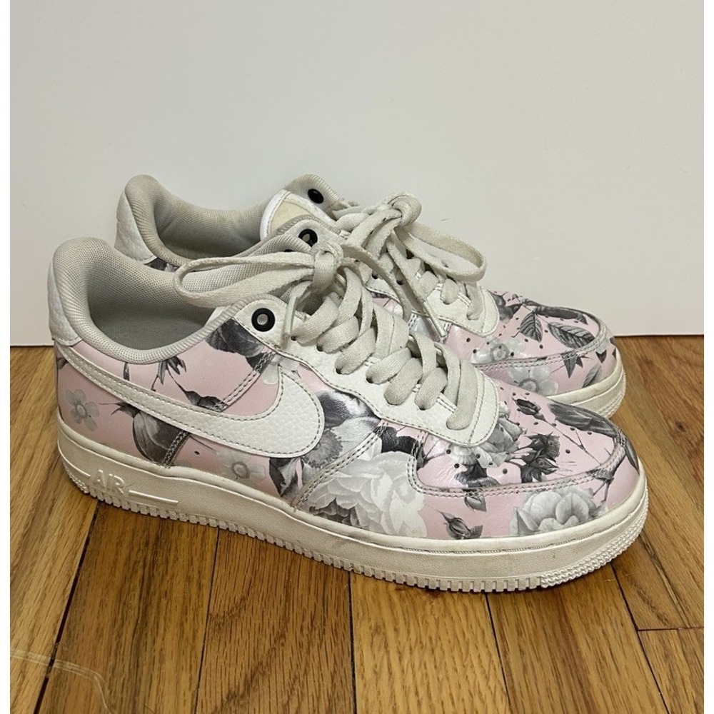 Nike Air Force One Low Floral Pink Gray Sz 9 Women's Shoes